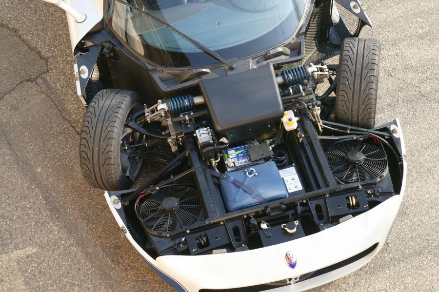  Maserati MC-12 2004 года  (фото 34 из 53)